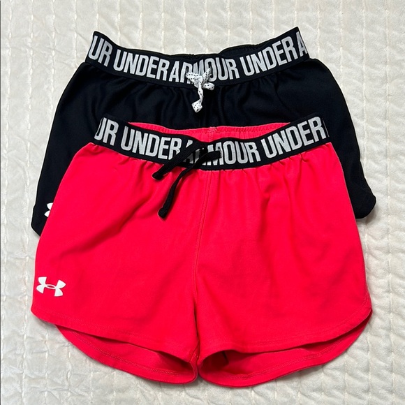 Under Armour Other - Girls Under Armour Shorts - Size Medium